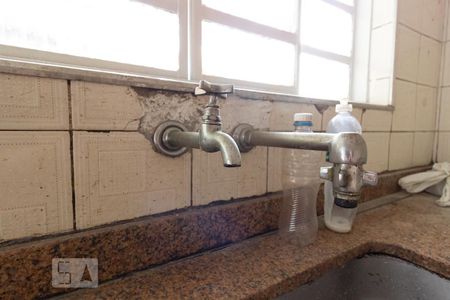 Casa à venda com 40m², 1 quarto e sem vaga Casa à venda com 40m², 1 quarto e sem vagaCozinha