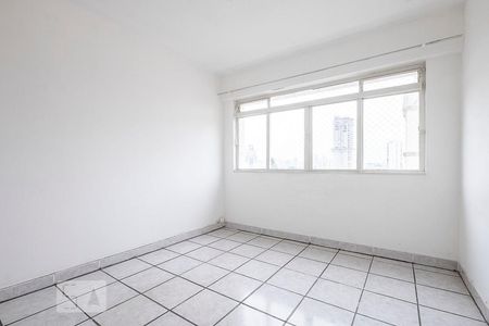 Quarto 1 de apartamento para alugar com 2 quartos, 57m² em Pinheiros, São Paulo