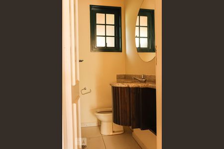 Lavabo de casa de condomínio para alugar com 4 quartos, 360m² em Residencial Flórida, Ribeirão Preto