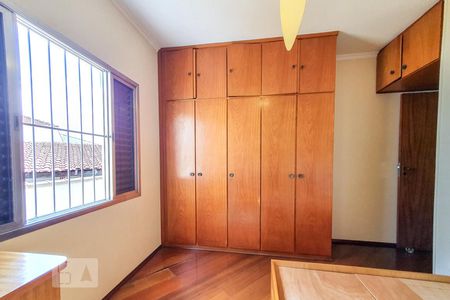 Quarto 1 de casa para alugar com 3 quartos, 150m² em Parque da Lapa, São Paulo