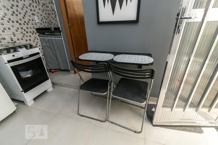 Sala - Mesa de apartamento para alugar com 2 quartos, 50m² em Penha Circular, Rio de Janeiro