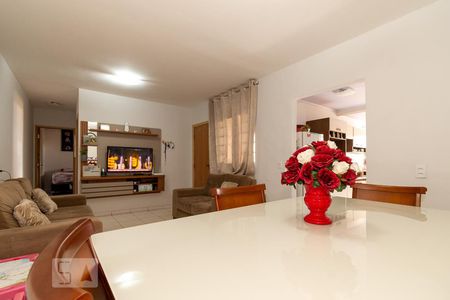 Sala de Jantar de casa para alugar com 2 quartos, 83m² em Residencial Center Ville, Goiânia