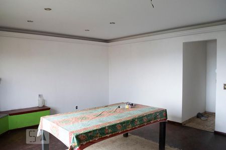 SALA de casa à venda com 5 quartos, 550m² em Vila Basileia, São Paulo