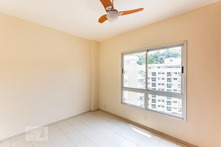 Suite  de apartamento à venda com 2 quartos, 100m² em Santa Rosa, Niterói