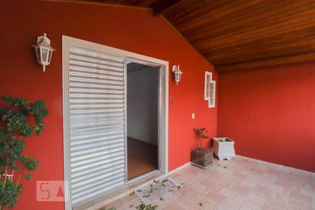 Varanda de casa à venda com 4 quartos, 250m² em Vila Pascoal, Guarulhos