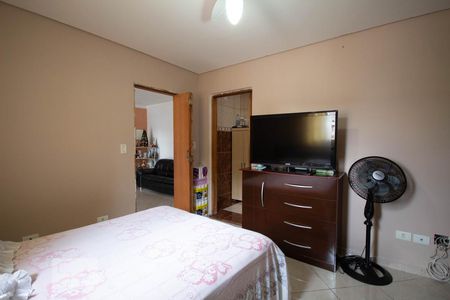 Suíte de casa à venda com 5 quartos, 199m² em Pestana, Osasco