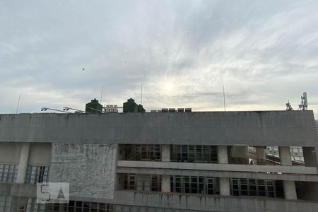 Apartamento para alugar com 163m², 3 quartos e 1 vaga Apartamento para alugar com 163m², 3 quartos e 1 vagaSuíte - Vista