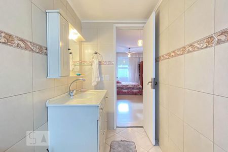 Apartamento para alugar com 163m², 3 quartos e 1 vaga Apartamento para alugar com 163m², 3 quartos e 1 vagaBanheiro da Suíte