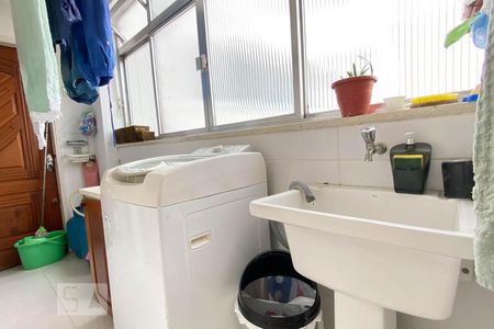 Apartamento para alugar com 163m², 3 quartos e 1 vaga Apartamento para alugar com 163m², 3 quartos e 1 vagaÁrea de Serviço