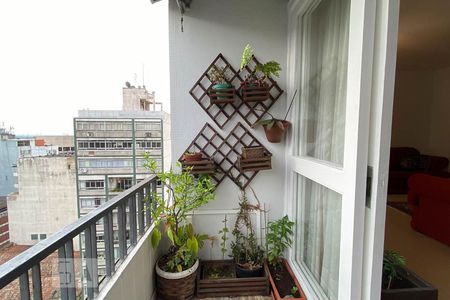 Apartamento para alugar com 163m², 3 quartos e 1 vaga Apartamento para alugar com 163m², 3 quartos e 1 vagaSacada