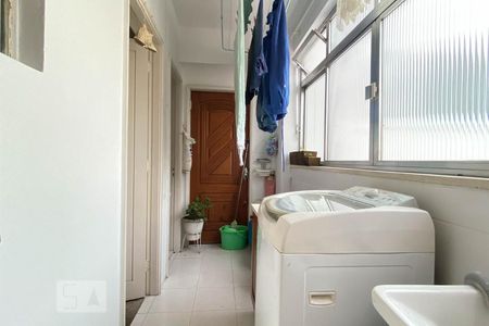 Apartamento para alugar com 163m², 3 quartos e 1 vaga Apartamento para alugar com 163m², 3 quartos e 1 vagaÁrea de Serviço