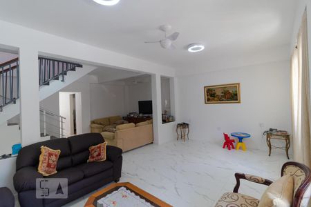 Sala de casa à venda com 5 quartos, 300m² em Botafogo, Campinas