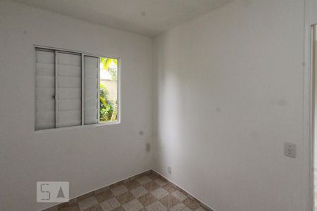 Quarto de apartamento para alugar com 2 quartos, 42m² em Jardim Santa Terezinha (zona Leste), São Paulo