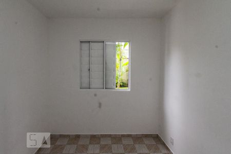 Quarto de apartamento para alugar com 2 quartos, 42m² em Jardim Santa Terezinha (zona Leste), São Paulo