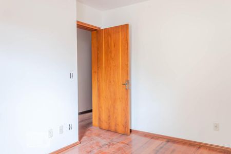 Quarto 1 de apartamento à venda com 2 quartos, 80m² em Marechal Rondon, Canoas