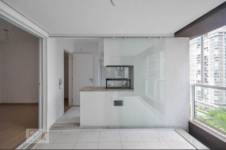 Varanda gourmet	 de apartamento para alugar com 2 quartos, 77m² em Jardim Fonte do Morumbi, São Paulo
