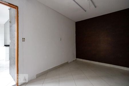 Suíte de casa para alugar com 2 quartos, 110m² em Vila Medeiros, São Paulo