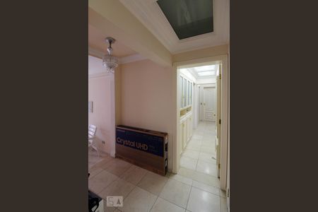 Corredor de apartamento à venda com 4 quartos, 176m² em Camargos, Guarulhos