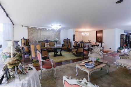 Sala de casa para alugar com 4 quartos, 750m² em Lapa, São Paulo