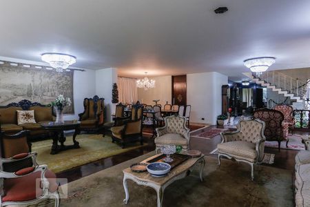 Sala de casa para alugar com 4 quartos, 750m² em Lapa, São Paulo