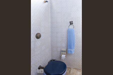 Casa para alugar com 750m², 4 quartos e 5 vagas Casa para alugar com 750m², 4 quartos e 5 vagasBanheiro Suíte 2