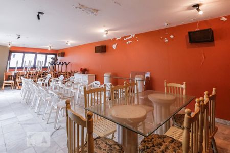 Casa para alugar com 750m², 4 quartos e 5 vagas Casa para alugar com 750m², 4 quartos e 5 vagasSalão de Festas