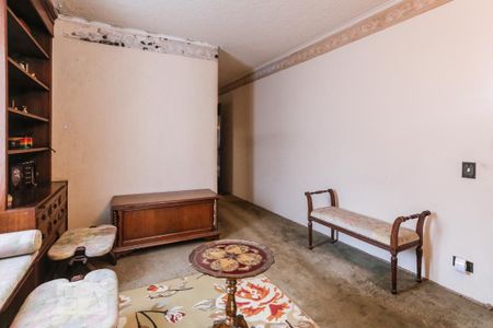 Casa para alugar com 750m², 4 quartos e 5 vagas Casa para alugar com 750m², 4 quartos e 5 vagasSala Íntima