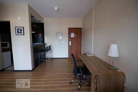 Sala de kitnet/studio para alugar com 1 quarto, 54m² em Anhangabaú, Jundiaí