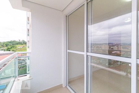 Sacada de apartamento para alugar com 2 quartos, 54m² em Quitaúna, Osasco