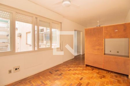 Suíte de kitnet/studio para alugar com 1 quarto, 32m² em Passo da Areia, Porto Alegre