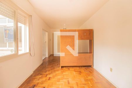 Suíte de kitnet/studio para alugar com 1 quarto, 32m² em Passo da Areia, Porto Alegre