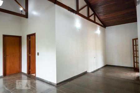 Sala de casa para alugar com 3 quartos, 231m² em Ribeirânia, Ribeirão Preto