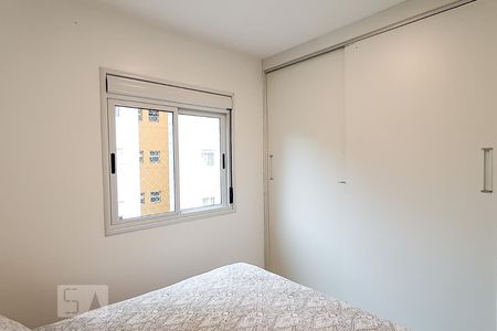 Quarto de apartamento para alugar com 2 quartos, 58m² em Vila Nossa Senhora da Escada, Barueri