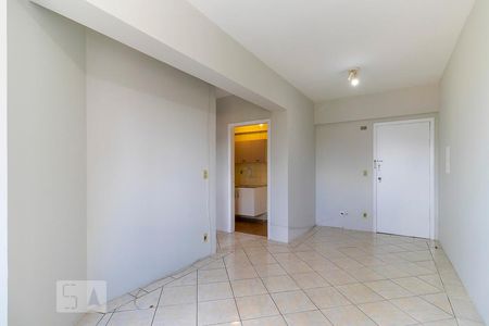 Sala de apartamento para alugar com 1 quarto, 50m² em Vila Itapura, Campinas