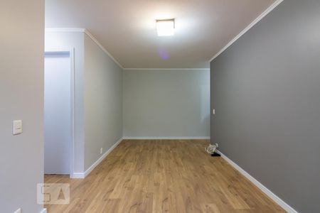 Sala de apartamento para alugar com 2 quartos, 60m² em Pestana, Osasco