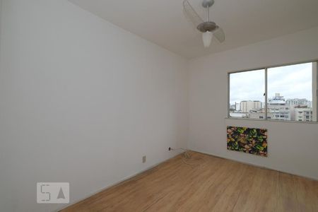 Quarto 1 de apartamento para alugar com 2 quartos, 70m² em Vila Isabel, Rio de Janeiro