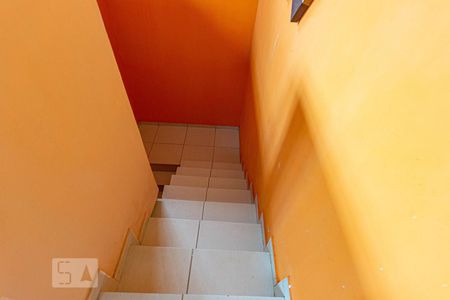 Escada de casa de condomínio à venda com 5 quartos, 170m² em Vargem Pequena, Rio de Janeiro