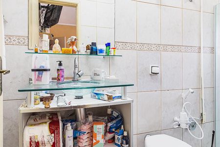 Casa à venda com 200m², 3 quartos e 2 vagas Casa à venda com 200m², 3 quartos e 2 vagasBanheiro da Suíte