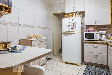 Casa à venda com 200m², 3 quartos e 2 vagas Casa à venda com 200m², 3 quartos e 2 vagasCozinha