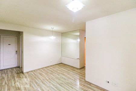 Sala de apartamento à venda com 3 quartos, 67m² em Jardim Aeroporto, São Paulo