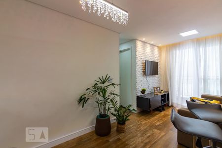 Sala de apartamento à venda com 2 quartos, 48m² em Padroeira, Osasco