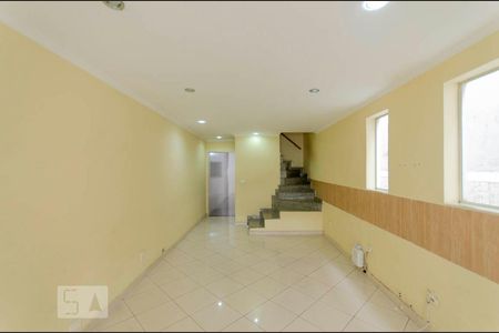 Casa à venda com 140m², 3 quartos e 2 vagasSala