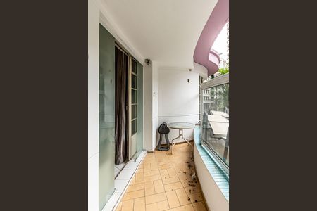 Varanda de kitnet/studio para alugar com 1 quarto, 36m² em Centro Histórico de São Paulo, São Paulo