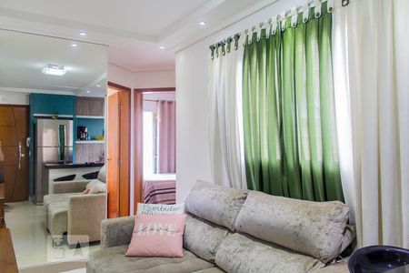 Sala de apartamento à venda com 2 quartos, 68m² em Jardim Utinga, Santo André