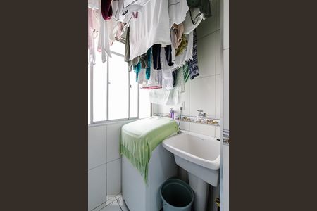 Apartamento à venda com 64m², 3 quartos e 1 vaga Apartamento à venda com 64m², 3 quartos e 1 vagaÁrea de Serviço