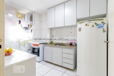 Apartamento à venda com 64m², 3 quartos e 1 vaga Apartamento à venda com 64m², 3 quartos e 1 vagaCozinha