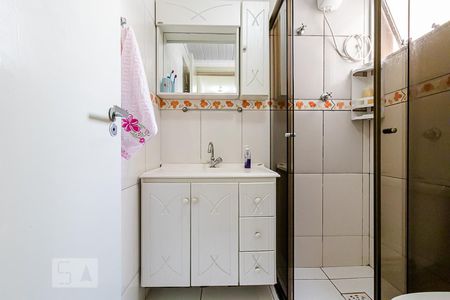 Apartamento à venda com 64m², 3 quartos e 1 vaga Apartamento à venda com 64m², 3 quartos e 1 vagaBanheiro