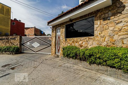 Apartamento à venda com 64m², 3 quartos e 1 vaga Apartamento à venda com 64m², 3 quartos e 1 vagaFachada