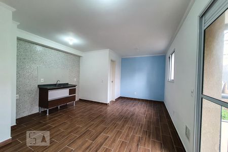 Sala de Estar/Quarto  de kitnet/studio para alugar com 1 quarto, 27m² em Sé, São Paulo