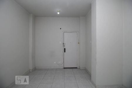 Studio de kitnet/studio para alugar com 1 quarto, 21m² em Catete, Rio de Janeiro